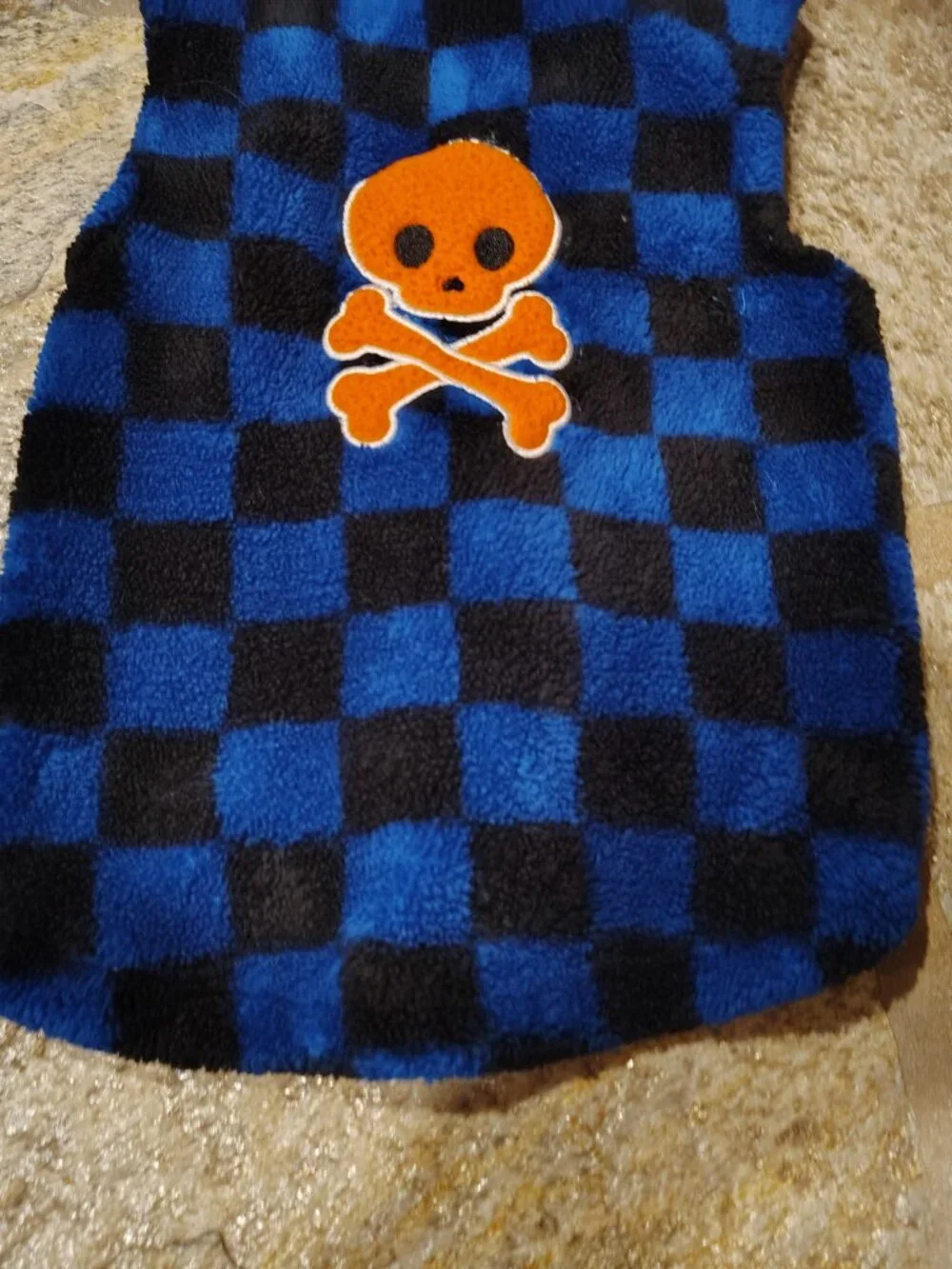 Dog Shirt Size Large Fuzzy Fleece Checkered Blue Black Skull and Crossbones
